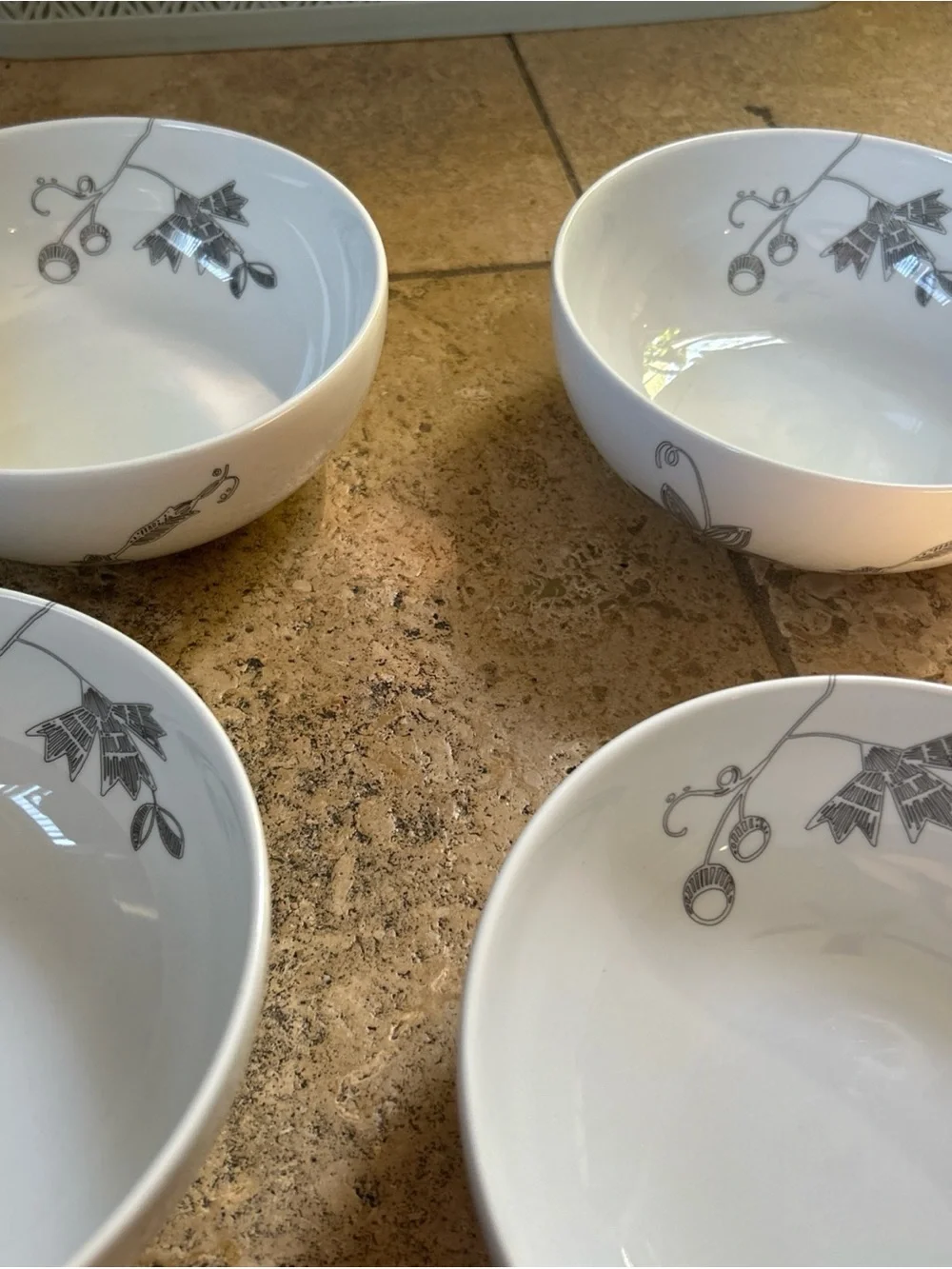 4 Crate And Barrel Kemi Cereal/soup Bowls Set Of 4 Pristine